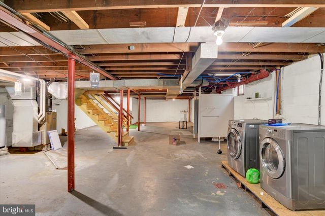 2438 GREEN ST, Harrisburg, PA 17110