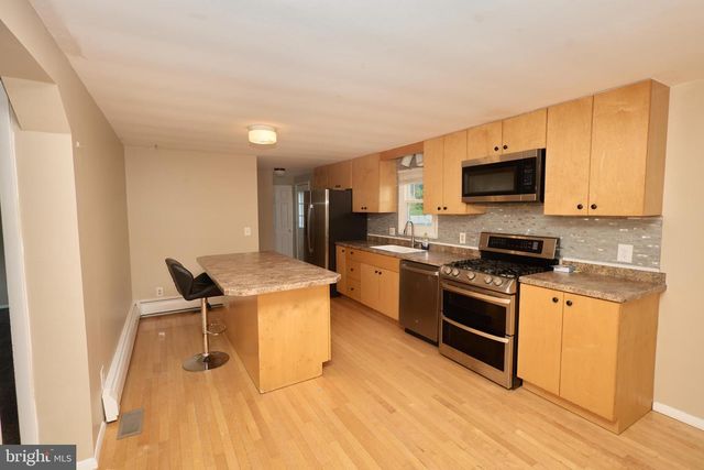 111 N HUNTERDON AVE, Mount Holly, NJ 08060