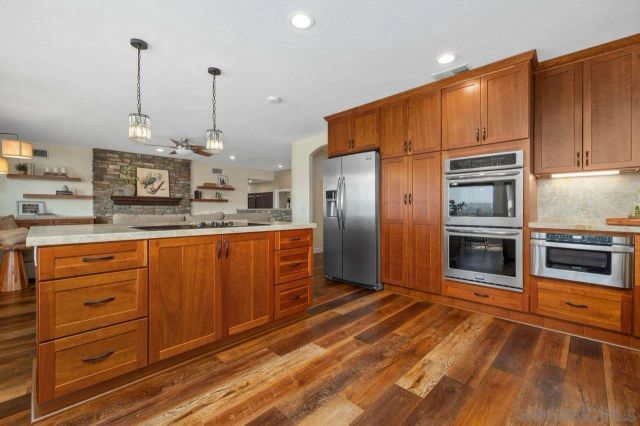 1041 Calle Mesita, Bonita, CA 91902
