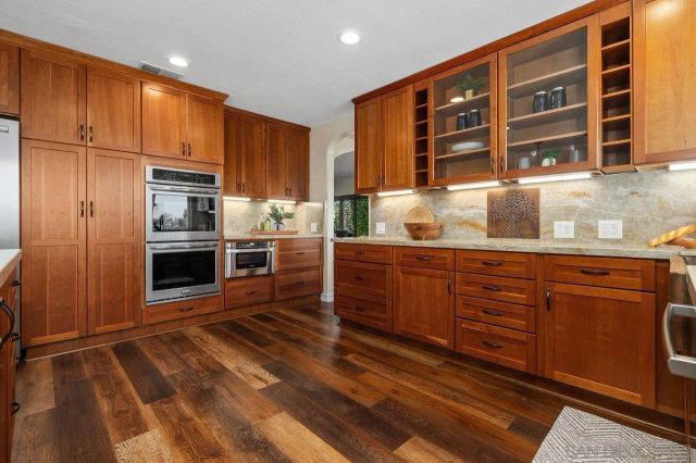1041 Calle Mesita, Bonita, CA 91902