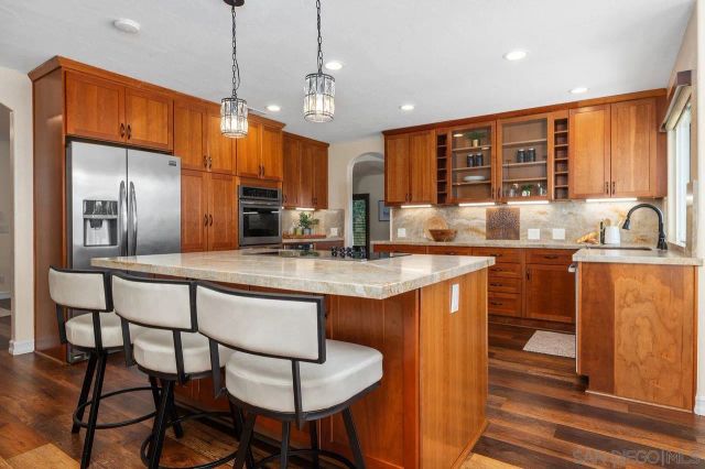 1041 Calle Mesita, Bonita, CA 91902