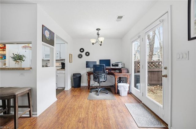 705 Rapidan River Ct Apt D, Chesapeake, VA 23320