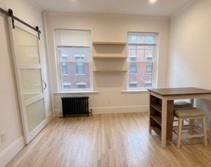 11 Irving St 6, Boston, MA 02114