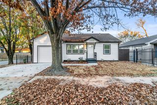2503 E 8th Street, Tulsa, OK 74104