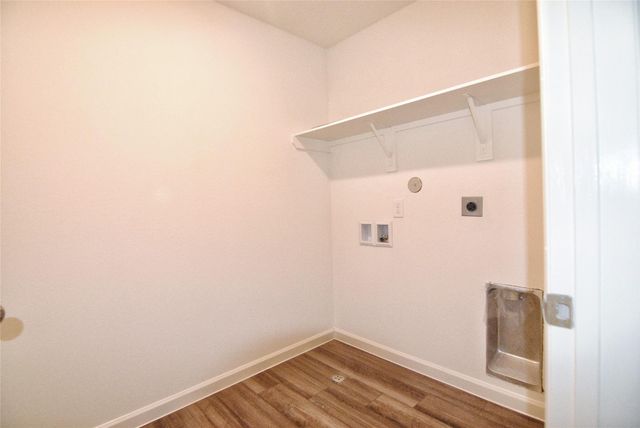 1052 Water Oak Lane, Brookshire, TX 77423