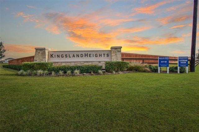 1052 Water Oak Lane, Brookshire, TX 77423