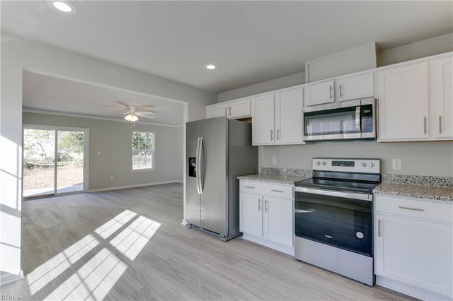 302 N Capital ST, Suffolk, VA 23434