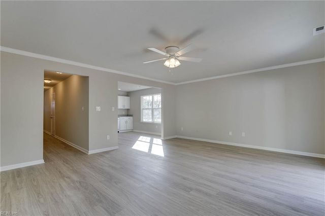 302 N Capital ST, Suffolk, VA 23434