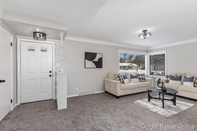 2043 Melvin Street SW, Wyoming, MI 49519