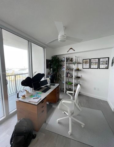 1750 N Bayshore Dr 4801, Miami, FL 33132