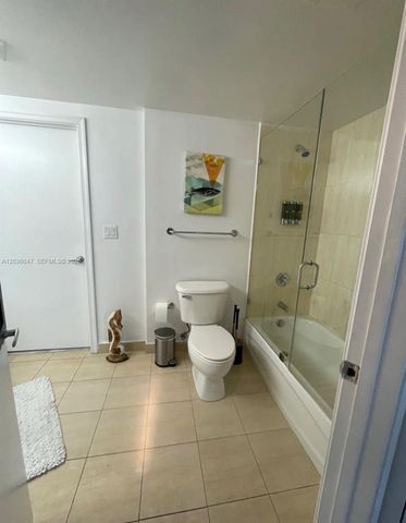 1750 N Bayshore Dr 4801, Miami, FL 33132