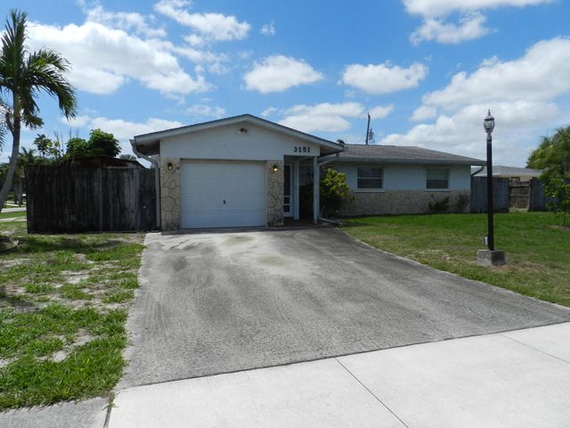 3151 Pinehurst Drive, Lake Worth, FL 33467