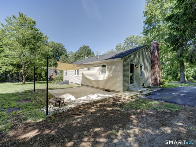 70 Doubleday Road, Columbia, CT 06237