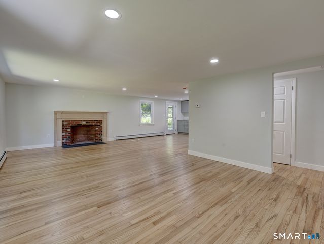 70 Doubleday Road, Columbia, CT 06237