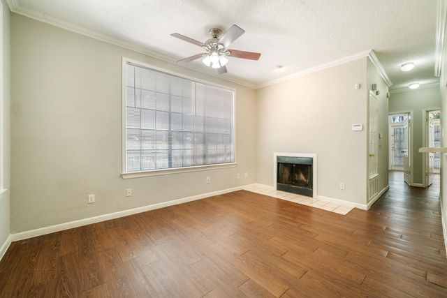 2300 Leon ST 101, Austin, TX 78705