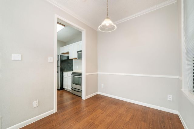 2300 Leon ST 101, Austin, TX 78705