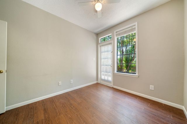 2300 Leon ST 101, Austin, TX 78705