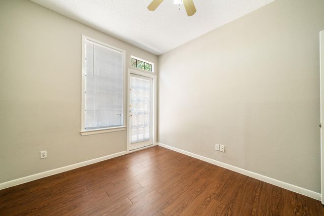 2300 Leon ST 101, Austin, TX 78705
