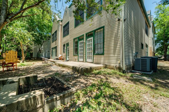 2300 Leon ST 101, Austin, TX 78705