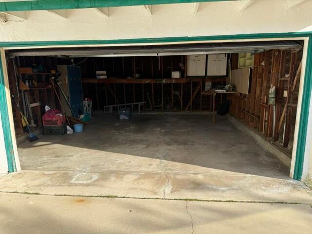 Image 21 of property listing at 84619 11th Street, Trona, CA 93562