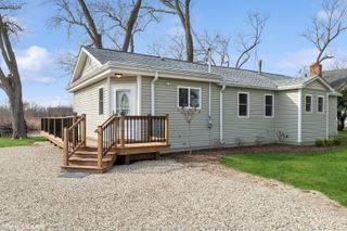 25319 W Grass Lake Road, Antioch, IL 60002