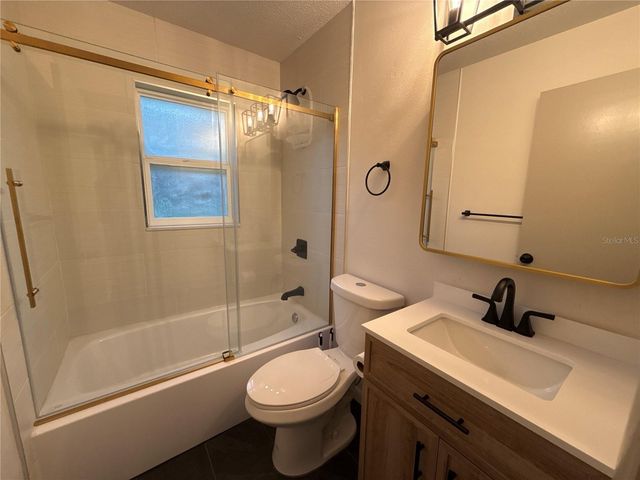 1706 NE 4TH STREET, Ocala, FL 34470