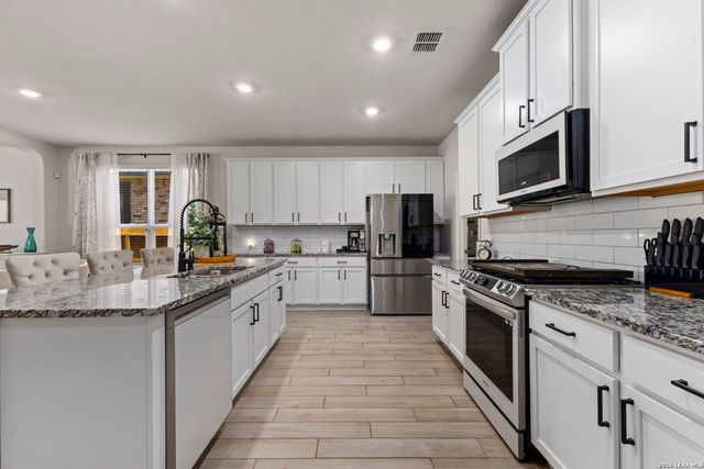 9431 Single Footing, San Antonio, TX 78254