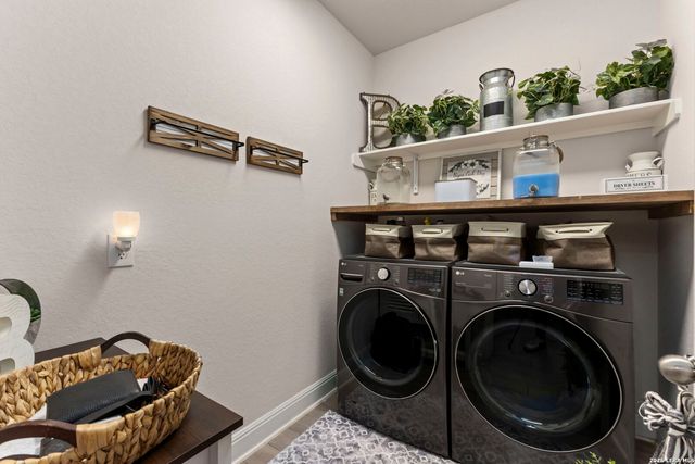 9431 Single Footing, San Antonio, TX 78254