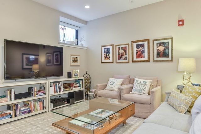 9 Appleton St 1, Boston, MA 02116