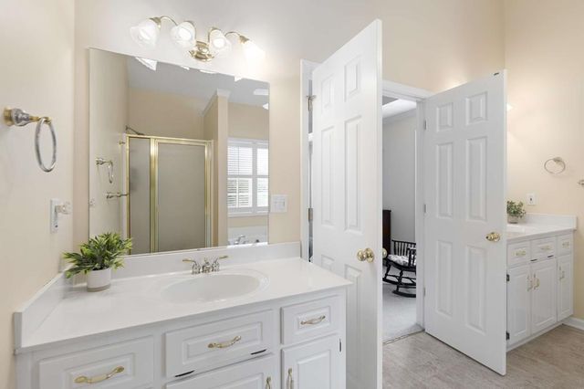 121 Chestnut Hill Drive, Canton, GA 30114