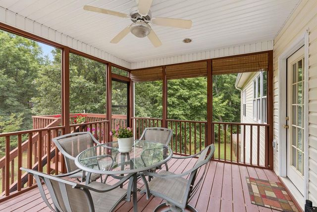 121 Chestnut Hill Drive, Canton, GA 30114