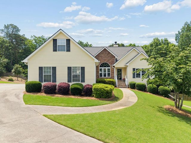121 Chestnut Hill Drive, Canton, GA 30114