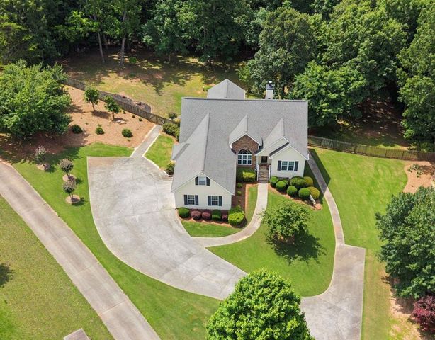 121 Chestnut Hill Drive, Canton, GA 30114
