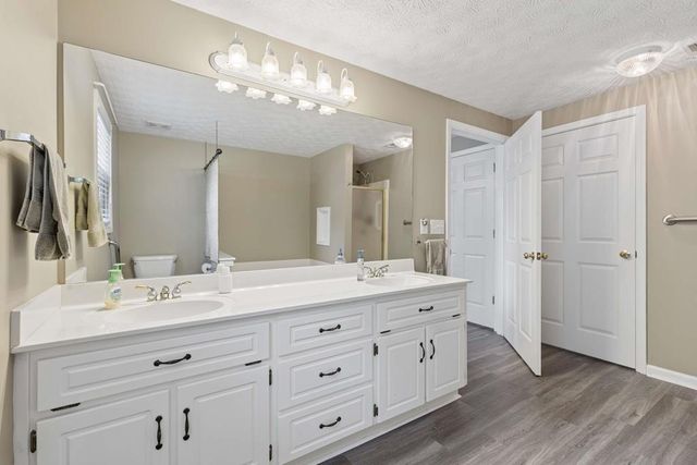 121 Chestnut Hill Drive, Canton, GA 30114