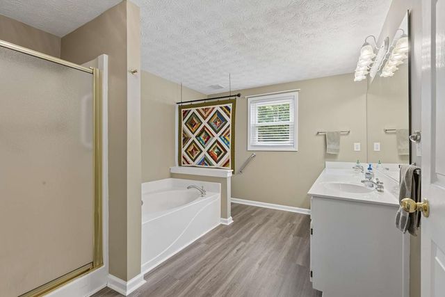 121 Chestnut Hill Drive, Canton, GA 30114