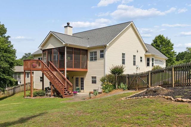 121 Chestnut Hill Drive, Canton, GA 30114