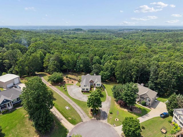 121 Chestnut Hill Drive, Canton, GA 30114