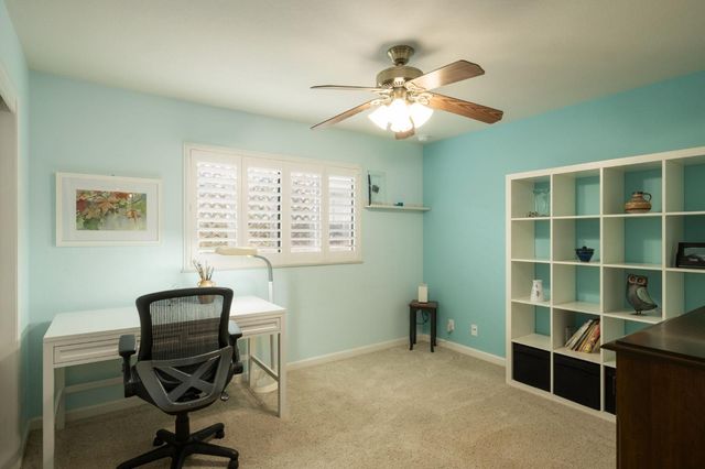 1572 E Decatur Avenue, Fresno, CA 93720