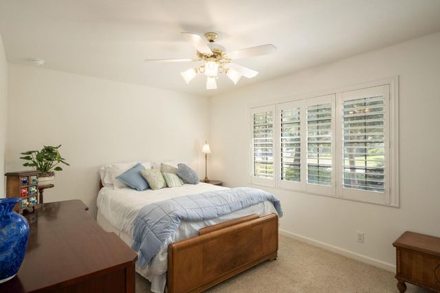 1572 E Decatur Avenue, Fresno, CA 93720