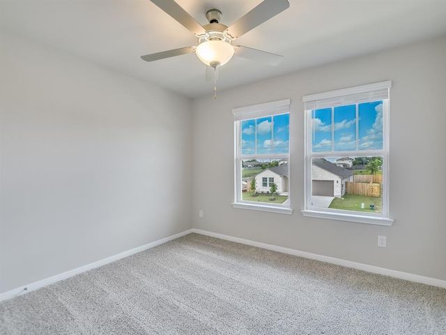 114 Fairmeadow Downs DR, Hutto, TX 78634