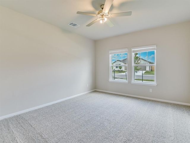 114 Fairmeadow Downs DR, Hutto, TX 78634