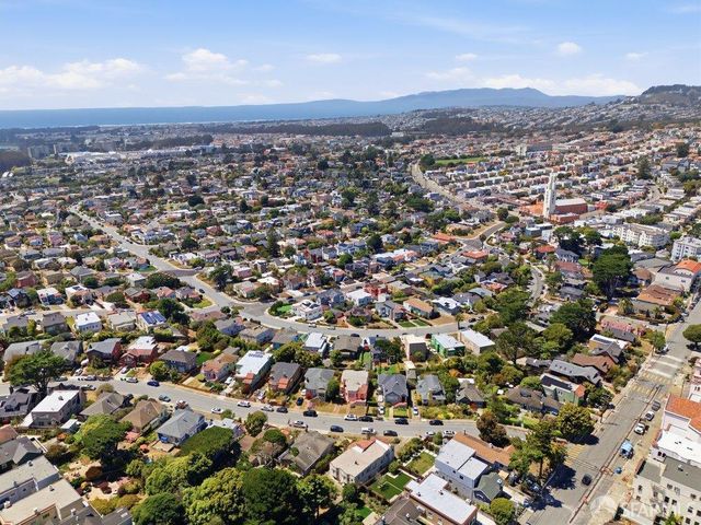 885 Head Street, San Francisco, CA 94132