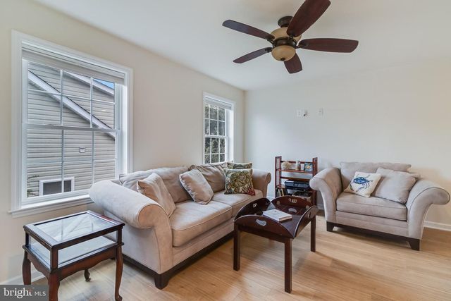 2818 BEACH DR, Huntingtown, MD 20639