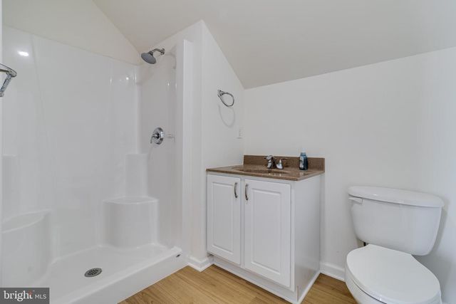 2818 BEACH DR, Huntingtown, MD 20639