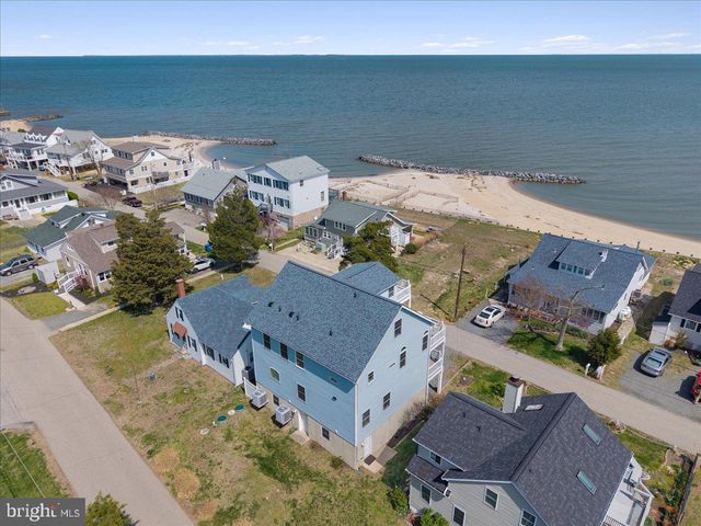 2818 BEACH DR, Huntingtown, MD 20639