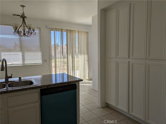 14285 Honeyhill Street, Victorville, CA 92394