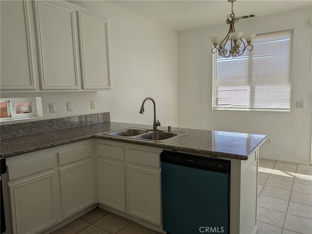14285 Honeyhill Street, Victorville, CA 92394