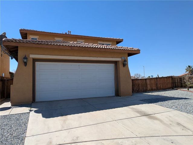 14285 Honeyhill Street, Victorville, CA 92394