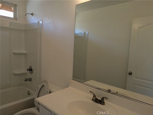 14285 Honeyhill Street, Victorville, CA 92394