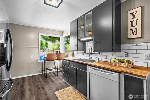 1 E McGill Avenue, Everett, WA 98208